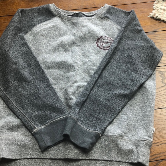 Vans Tops - Vans sweatshirt